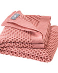 Honeycomb wool blanket