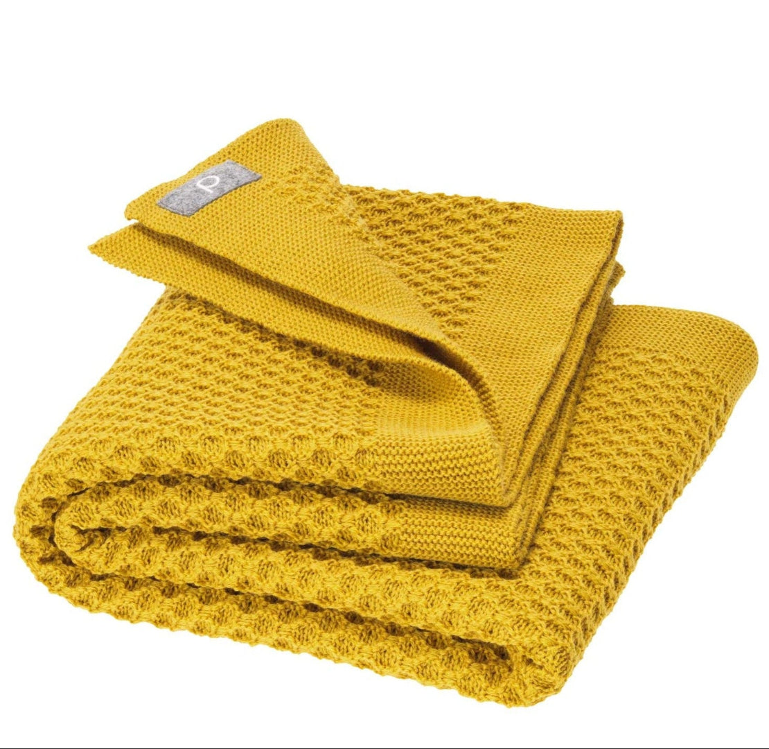 Disana organic merino wool honeycomb blanket in curry