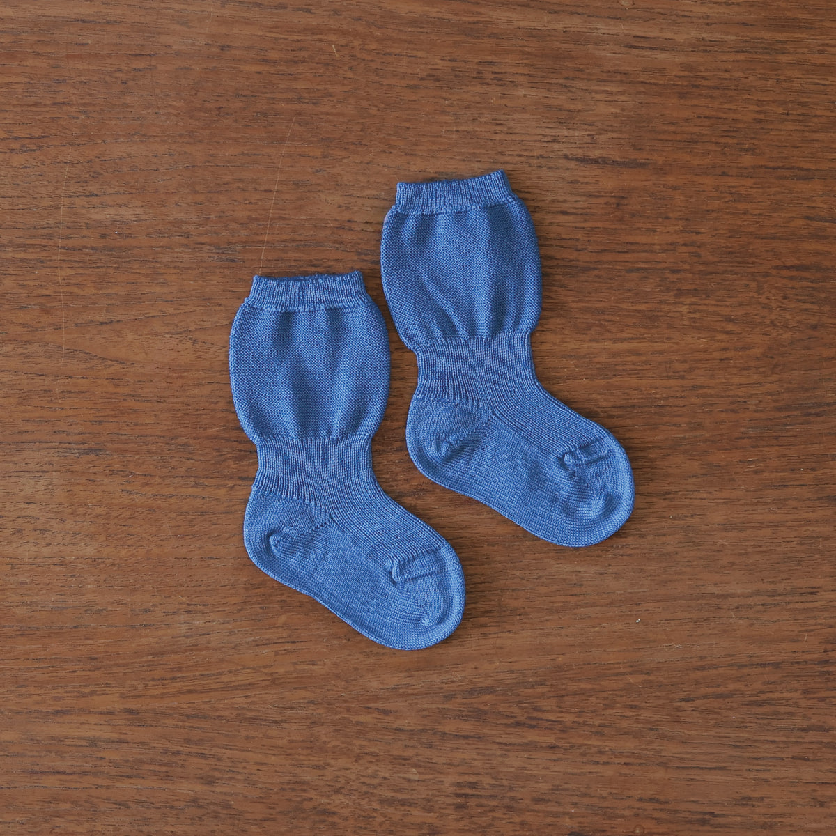 Grodo fine knit wool baby socks in blue