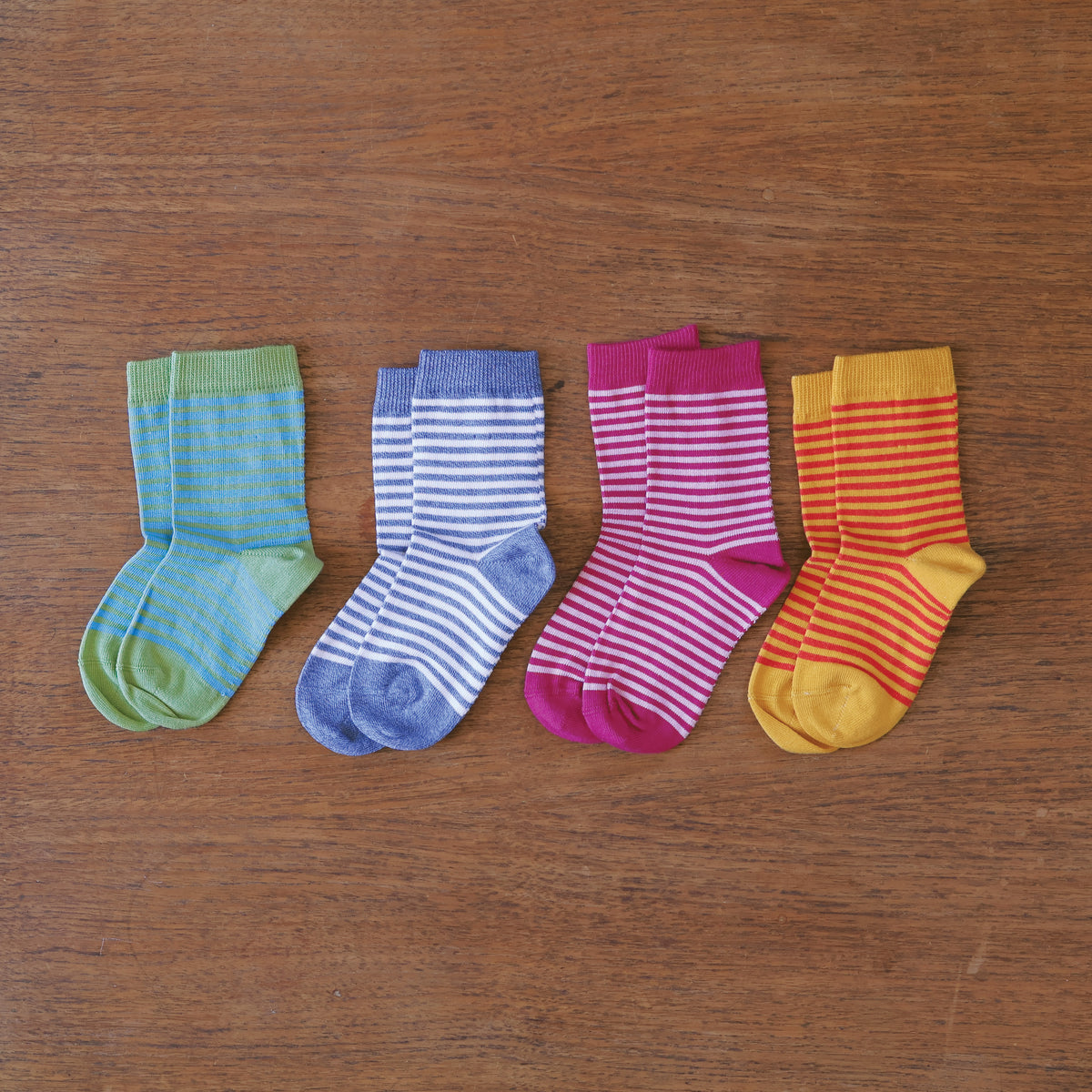 All four colors of Grodo Organic Cotton thin stripe kids socks 