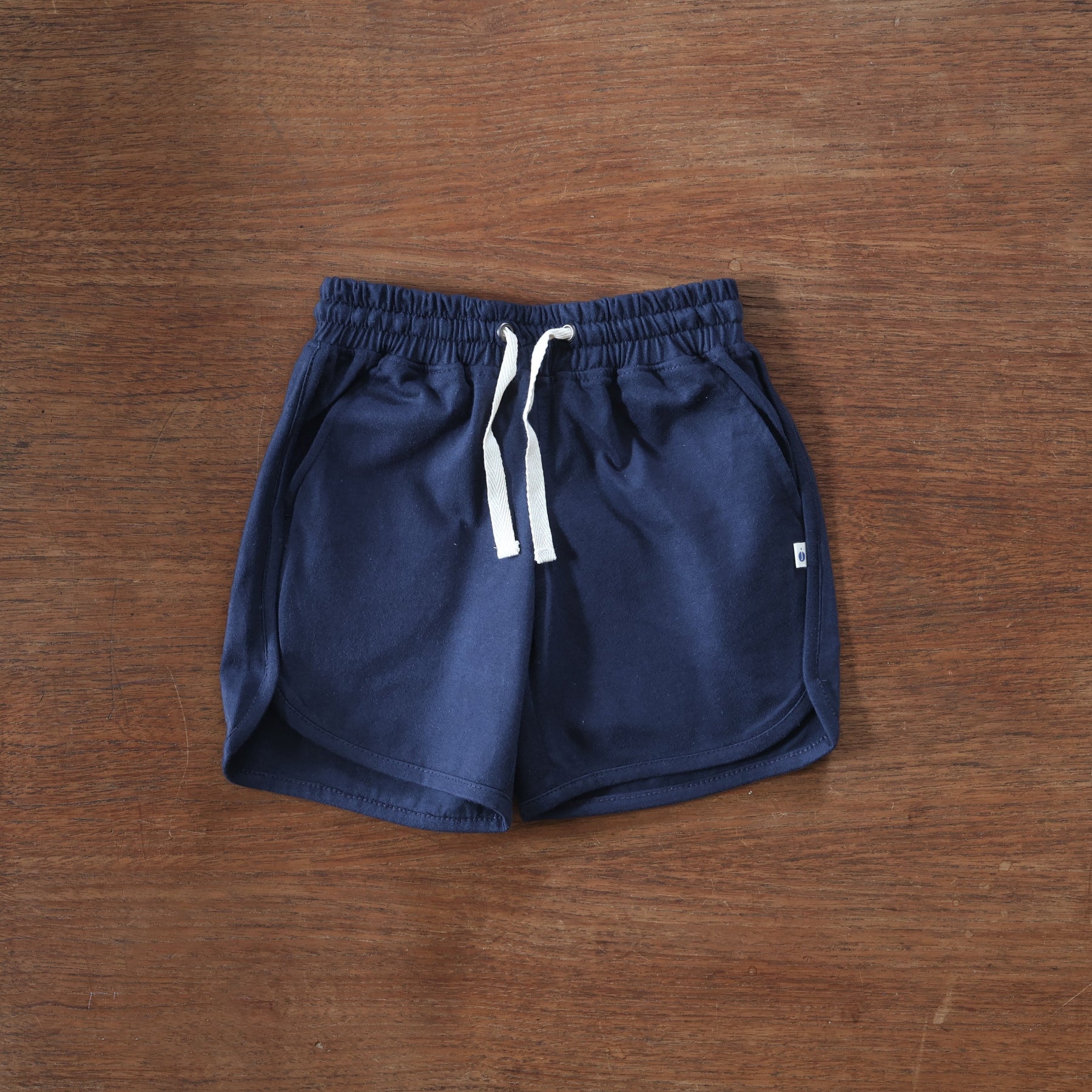 Jackalo Ollie Shorts in Navy