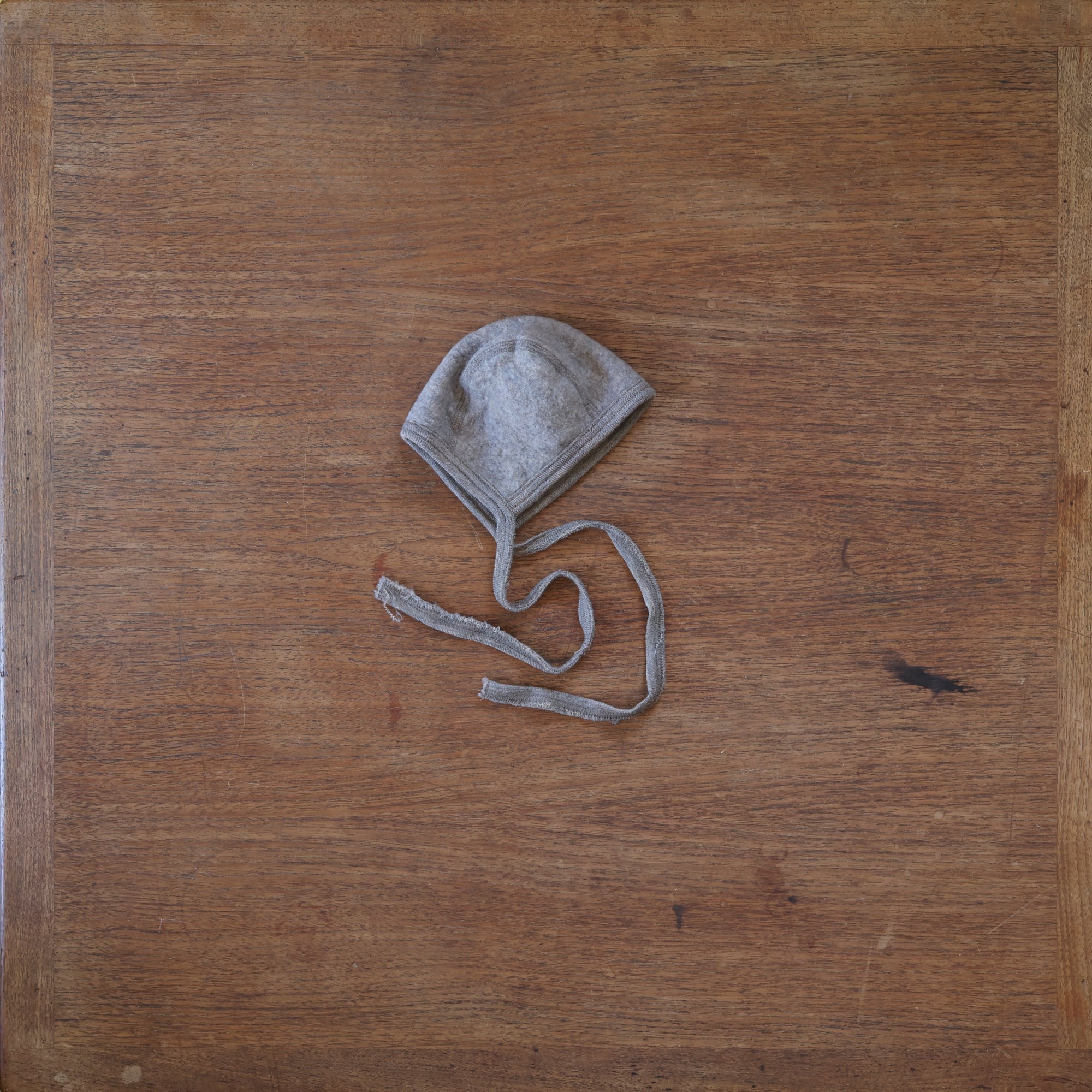 preloved engel wool fleece baby bonnet in walnut
