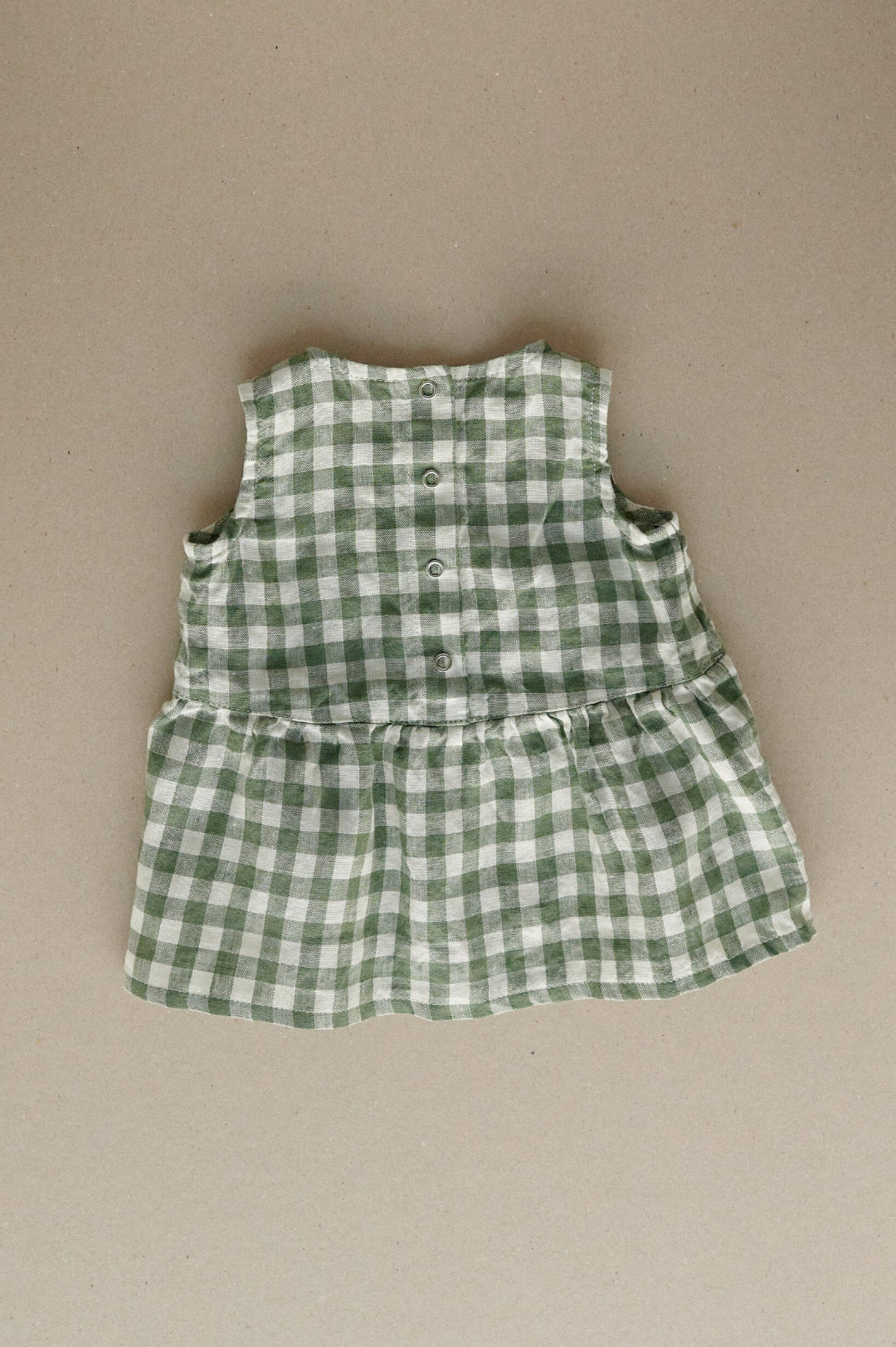 Back of sleeveless linen dress by LinenFox